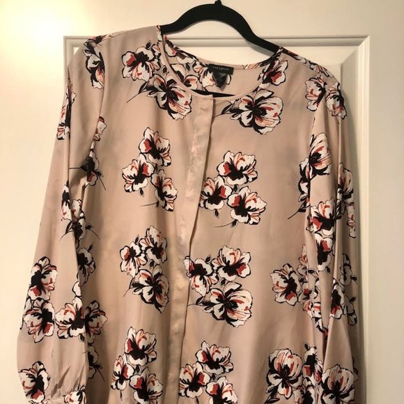Ann Taylor Floral Blouse - Picture 1 of 1